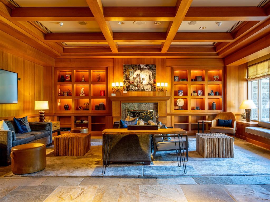 #530/532/534 – 4591 Blackcomb Way