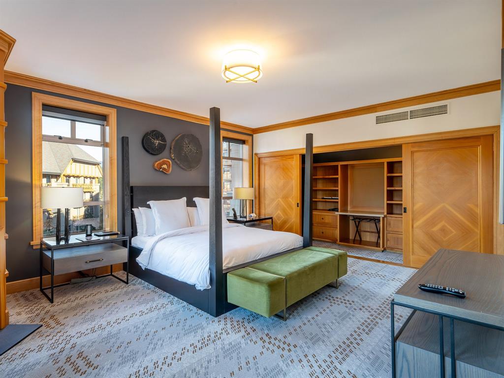 #530/532/534 – 4591 Blackcomb Way