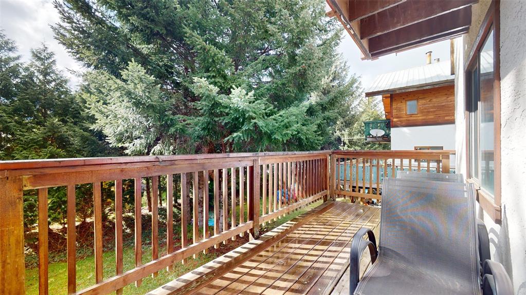 7425 Ambassador Crescent