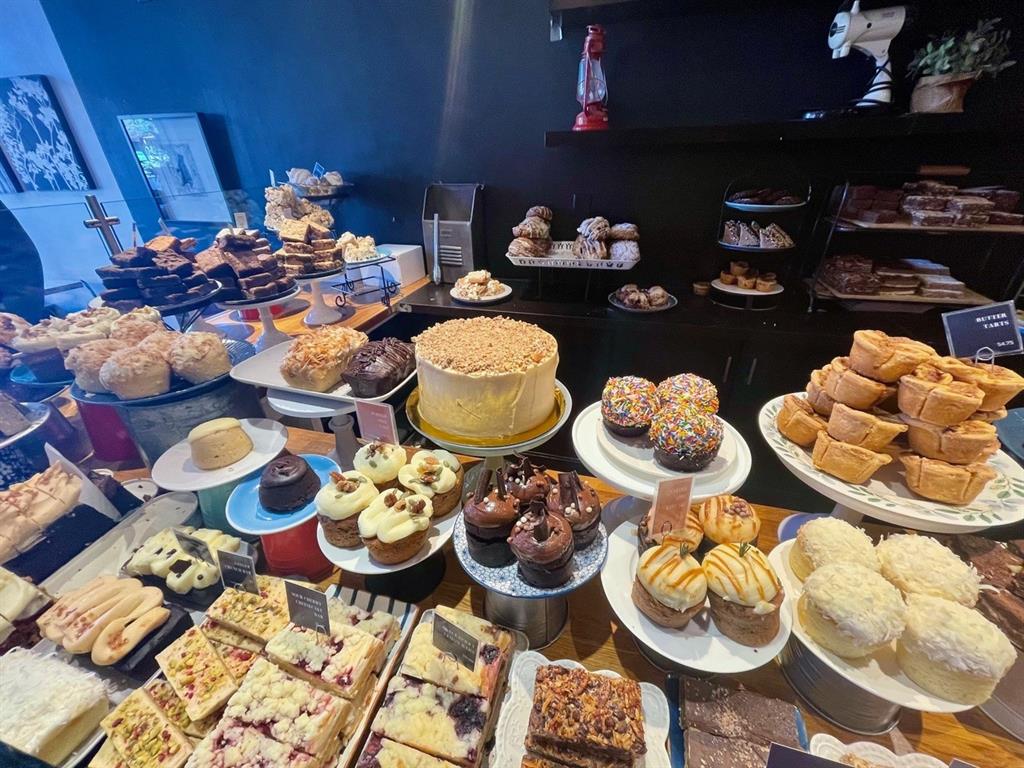 #219 – 4338 Main Street