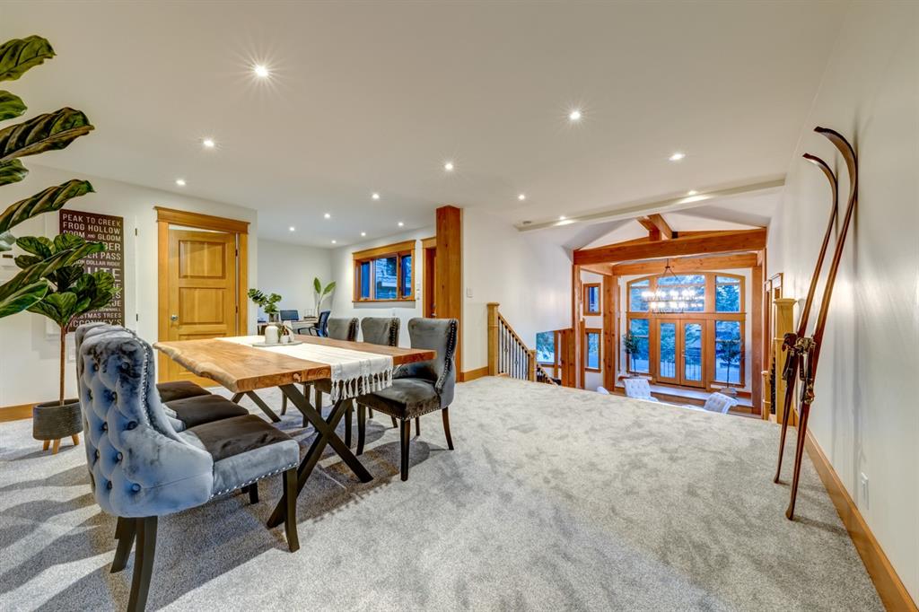 8348 Mountain View Drive