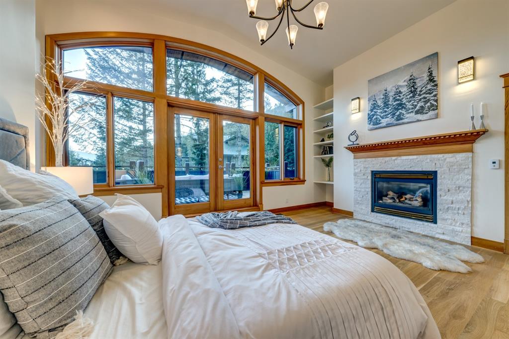 8348 Mountain View Drive