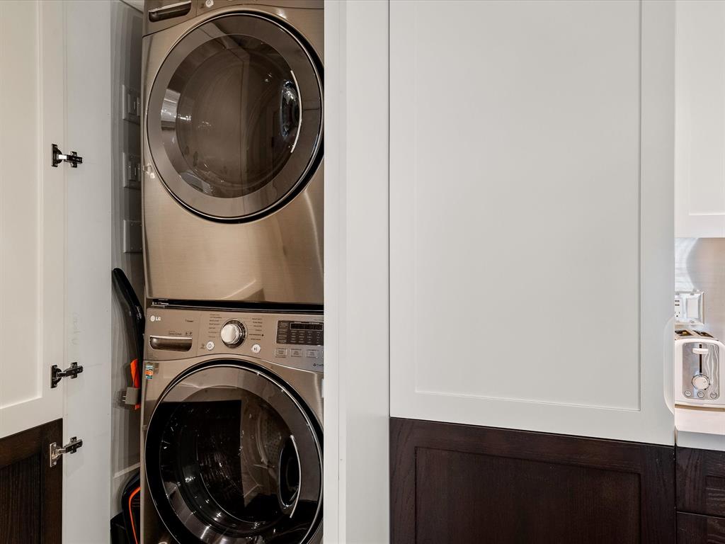 #4 – 3102 Panorama Ridge