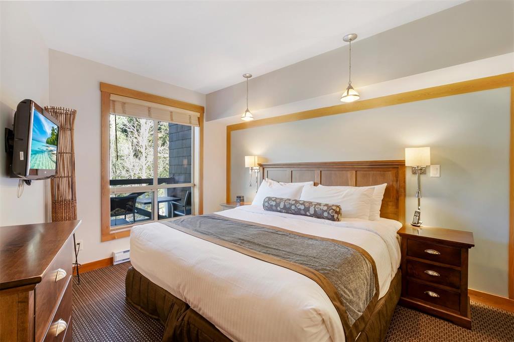 #318C – 2036 London Lane