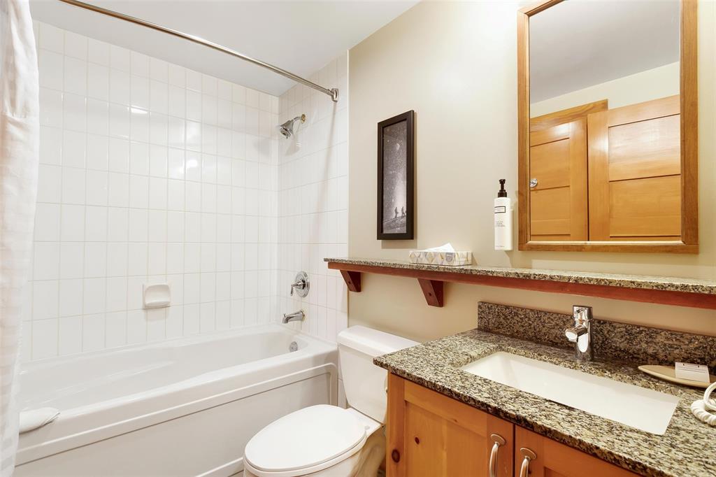 #318C – 2036 London Lane