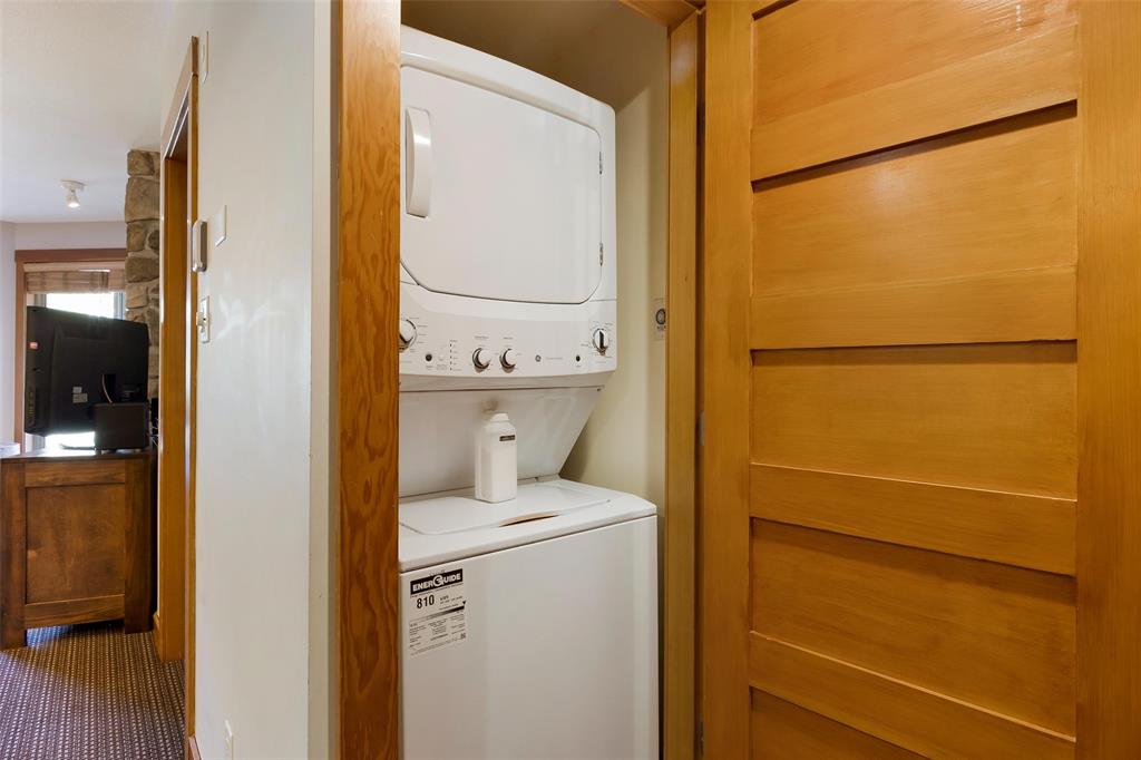 #318C – 2036 London Lane