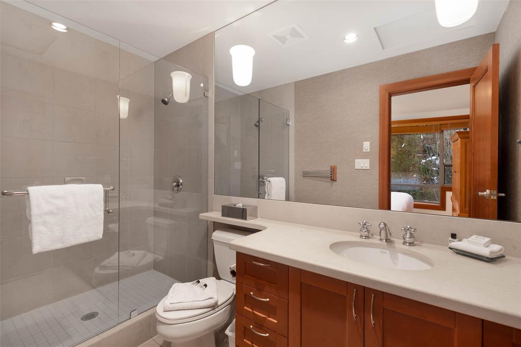 #B – 4847 Casabella Crescent