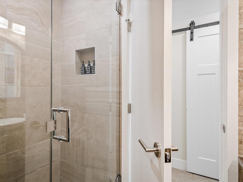 #23 – 4700 Glacier Drive