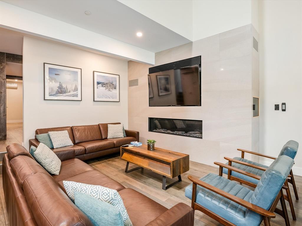 #23 – 4700 Glacier Drive