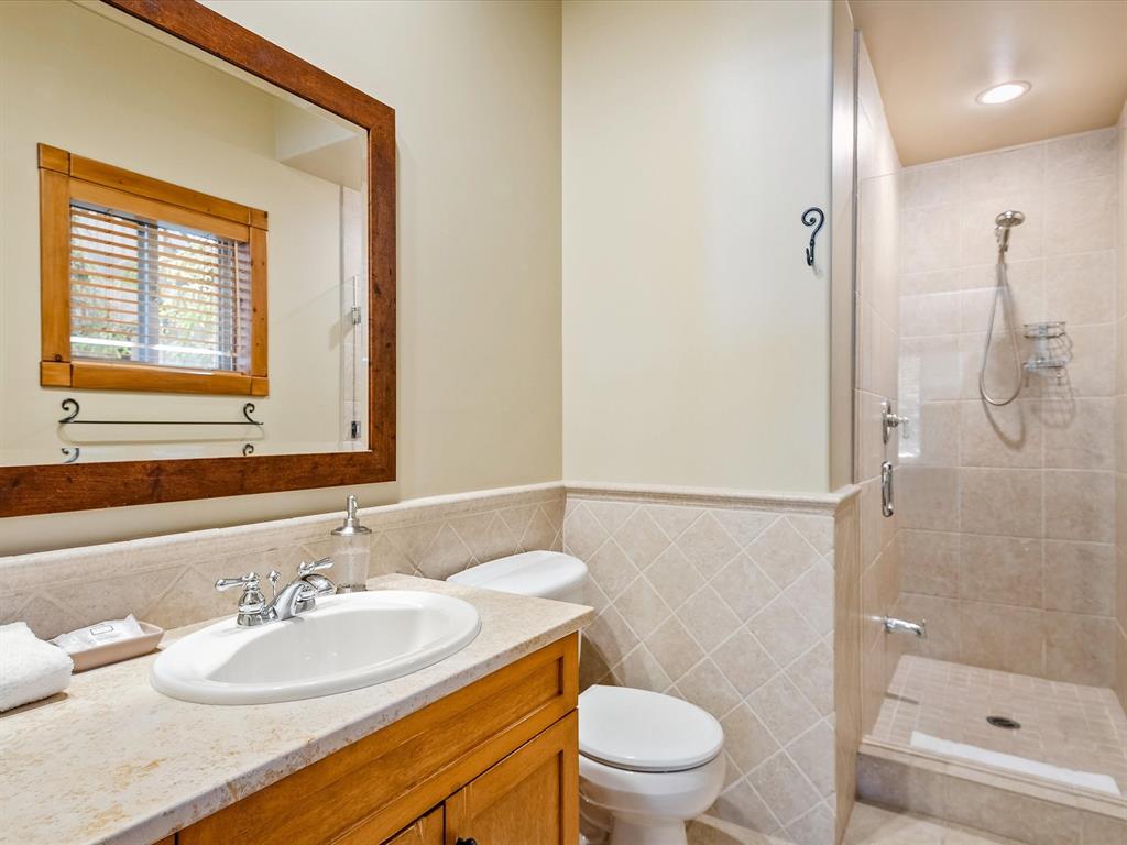 8115 Muirfield Crescent