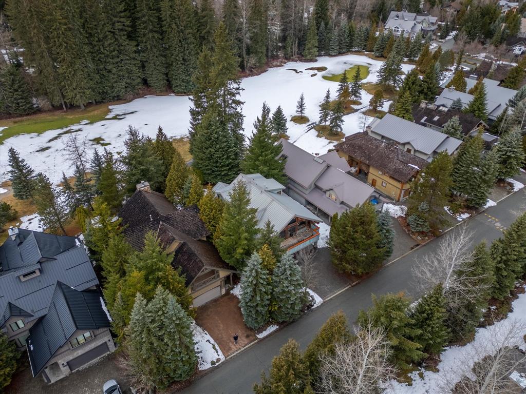 8115 Muirfield Crescent