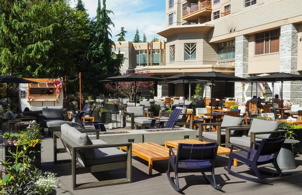 #511/512 – 4591 Blackcomb Way