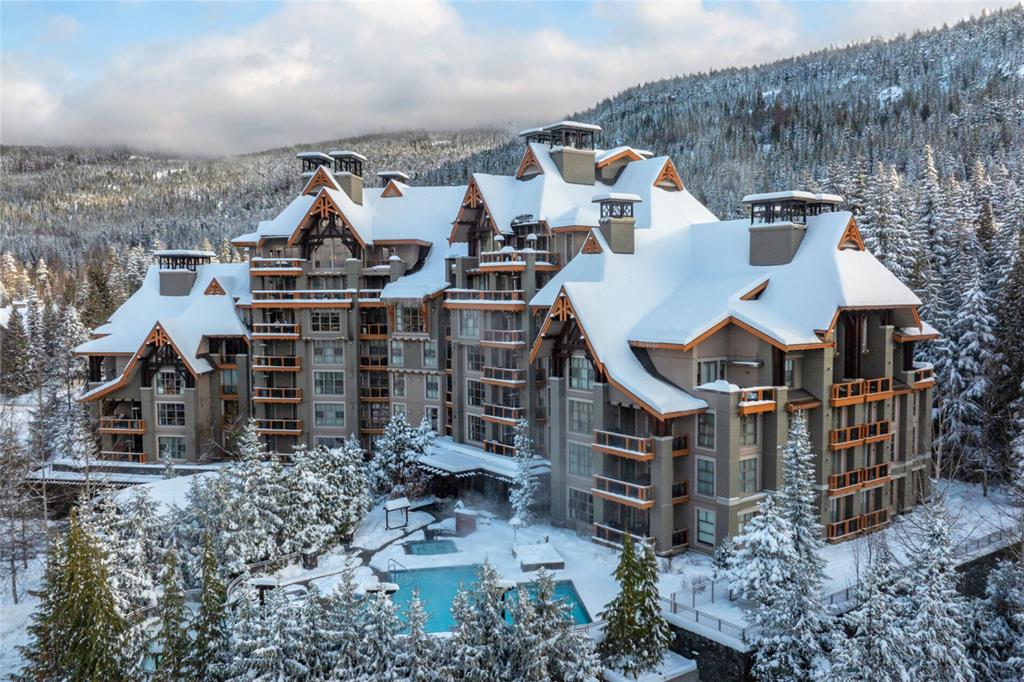 #511/512 – 4591 Blackcomb Way