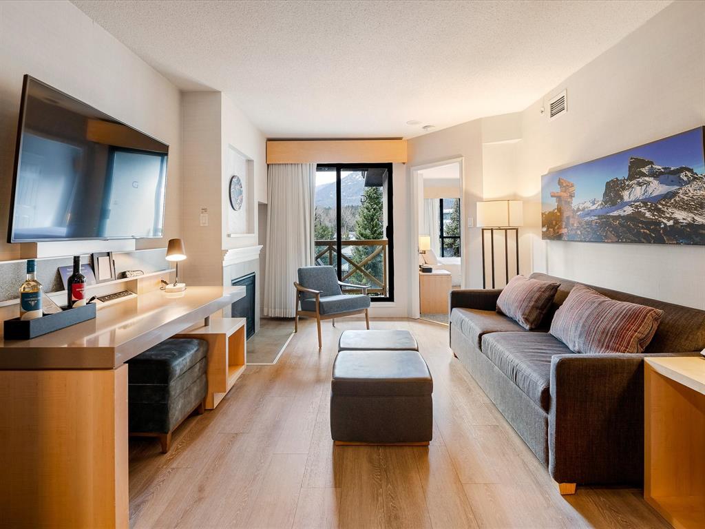 #1533 – 4308 Main Street