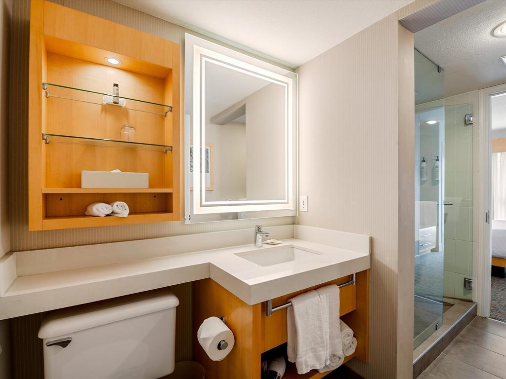 #1533 – 4308 Main Street