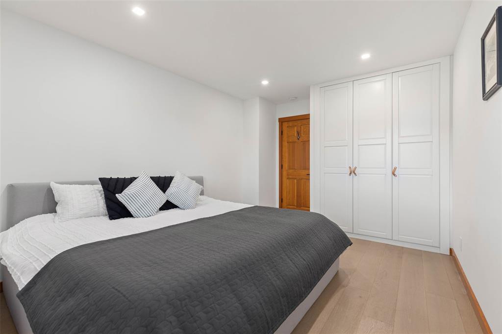 #406 – 3317 Ptarmigan Place