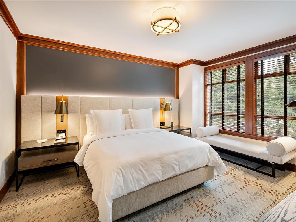 #252 – 4591 Blackcomb Way