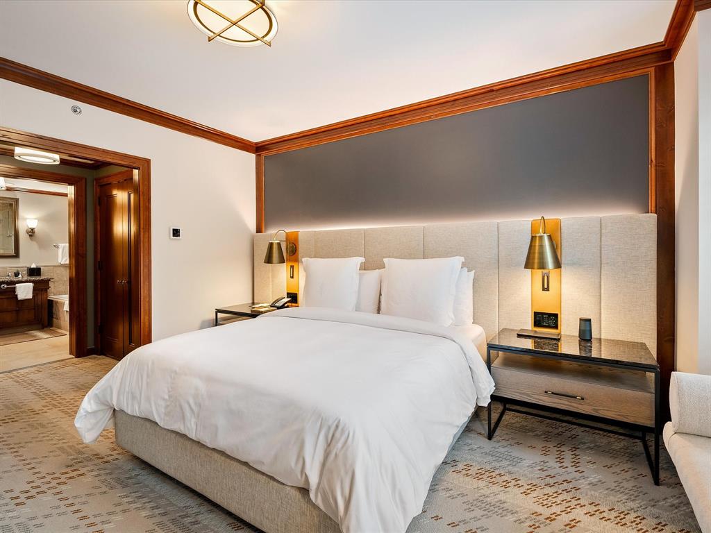 #252 – 4591 Blackcomb Way