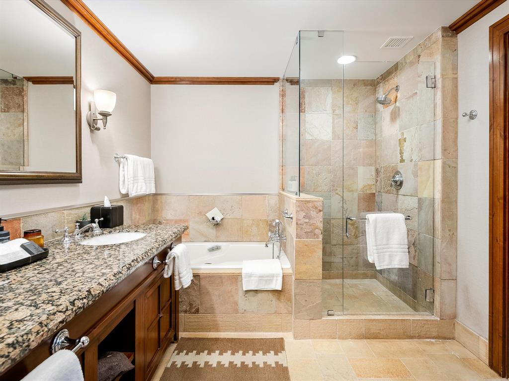 #252 – 4591 Blackcomb Way