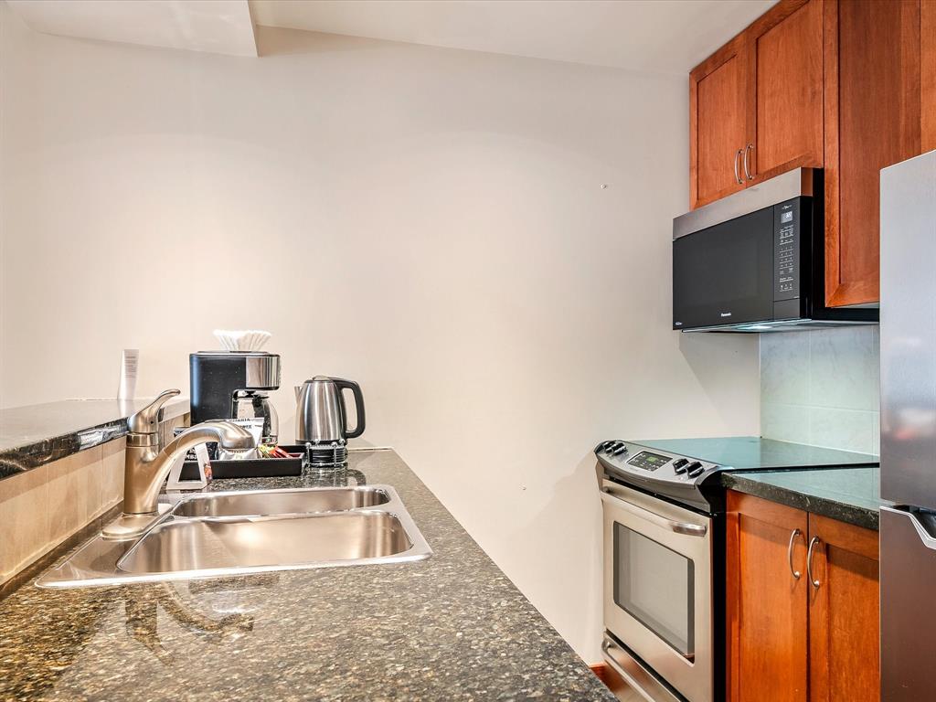 #5515 – 4299 Blackcomb Way