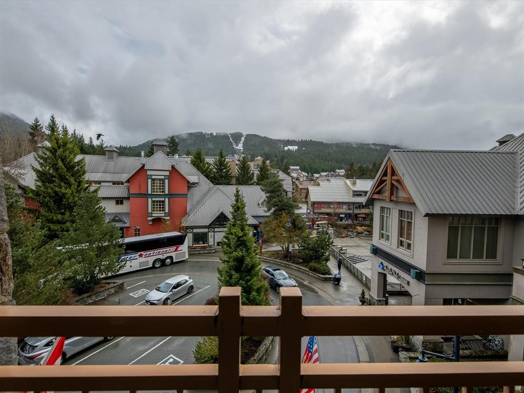 #5515 – 4299 Blackcomb Way
