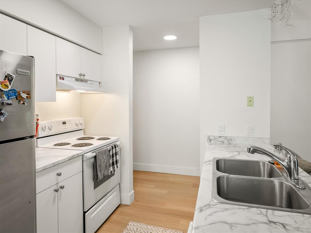 #26 – 2201 Eva Lake Road