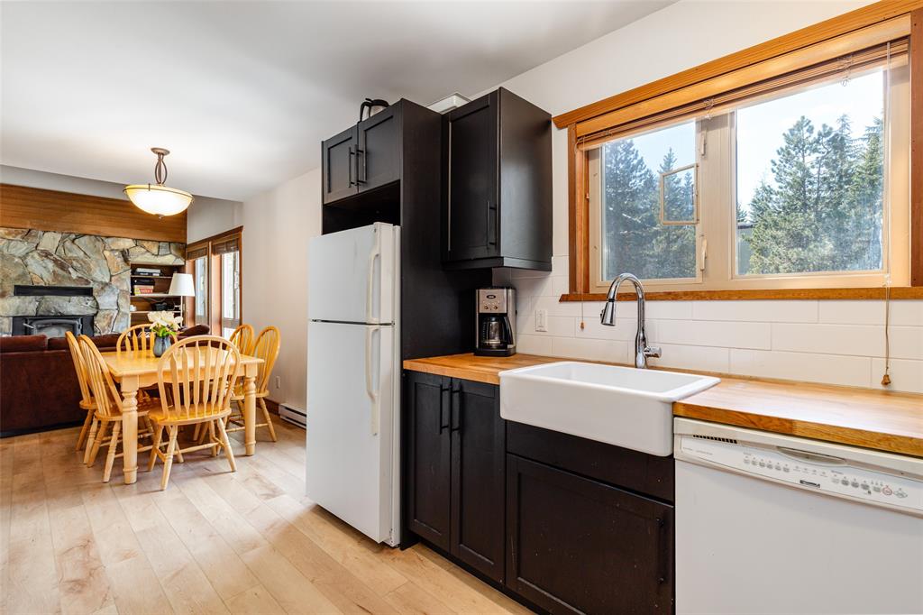 #18 – 6125 Eagle Drive