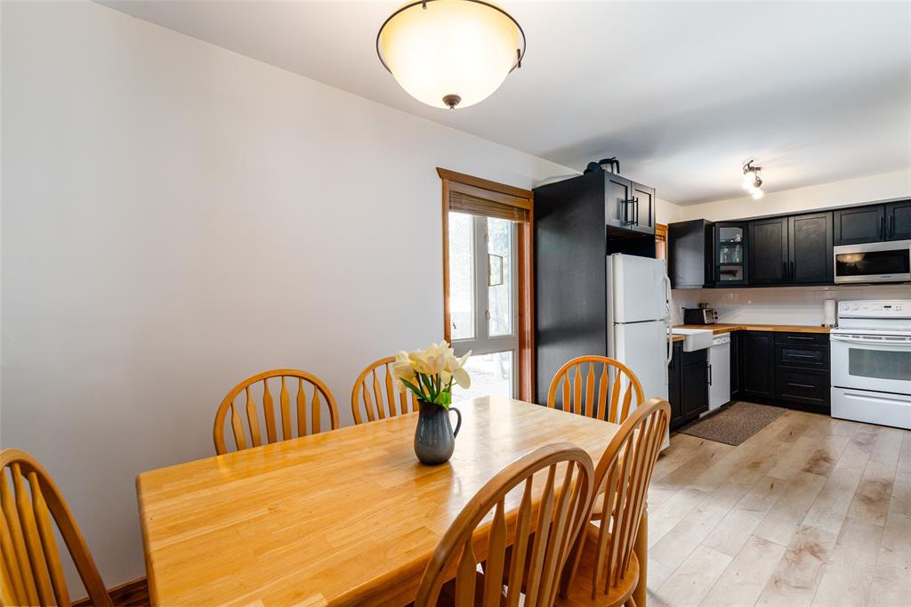 #18 – 6125 Eagle Drive