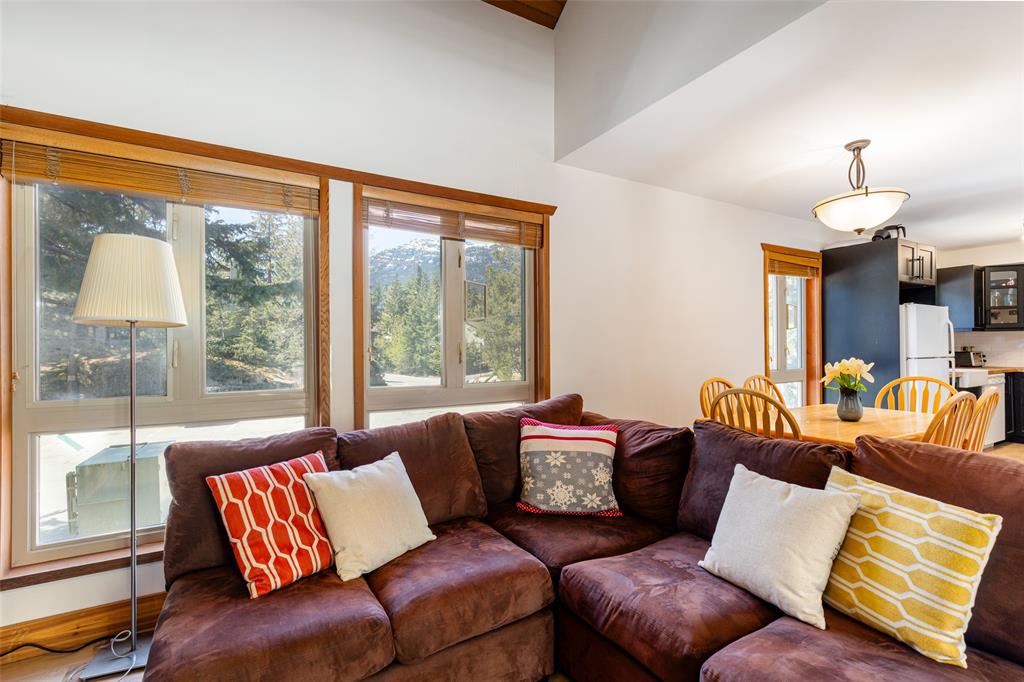 #18 – 6125 Eagle Drive