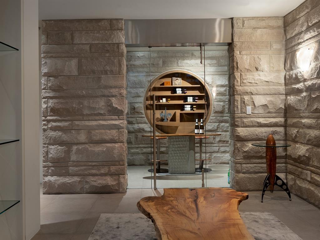 2947 High Point Drive