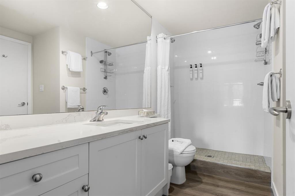 #204 – 4338 Main Street