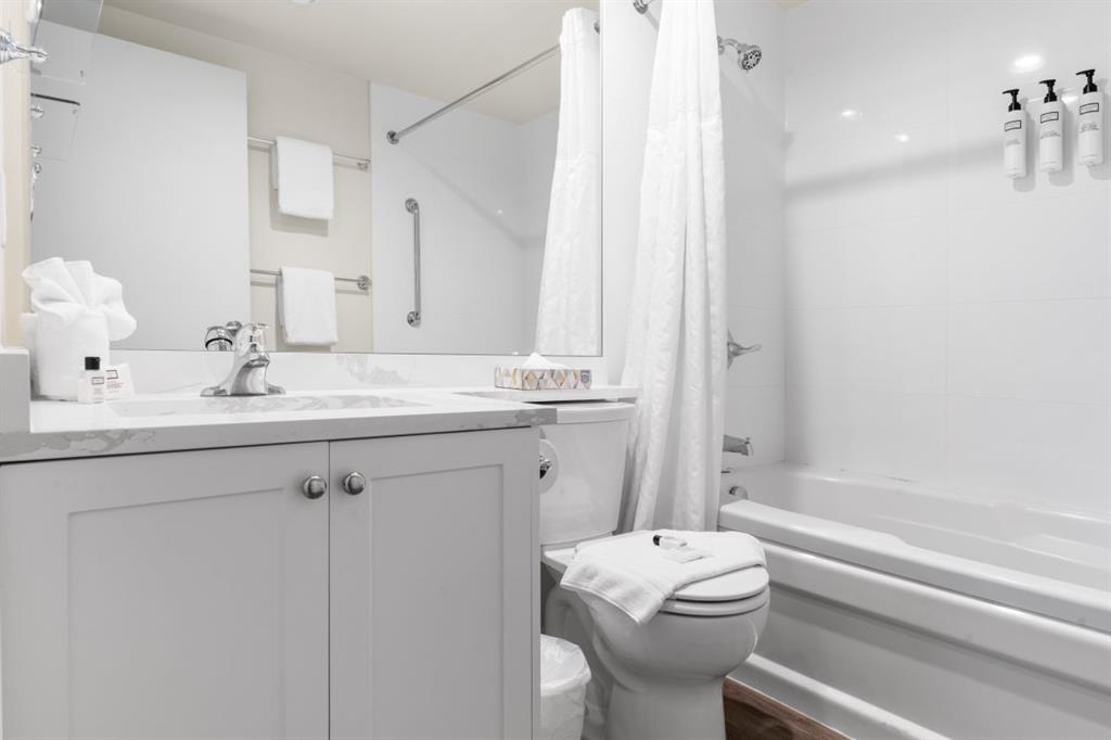 #204 – 4338 Main Street