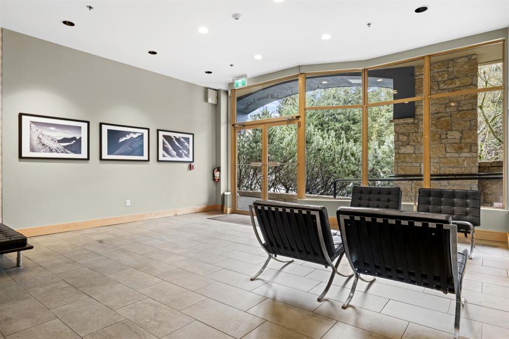 #204 – 4338 Main Street