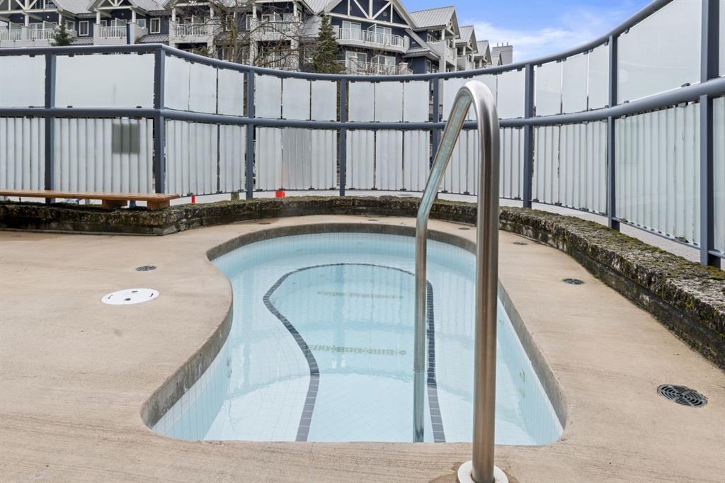 #204 – 4338 Main Street