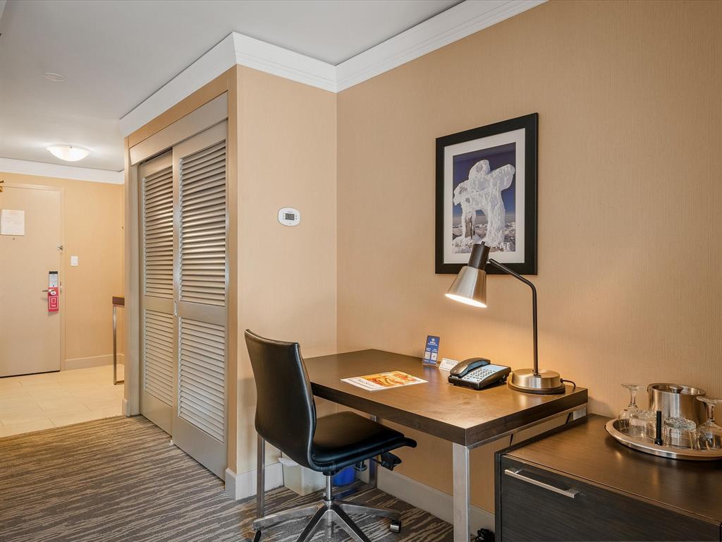 #428/430 – 4050 Whistler Way