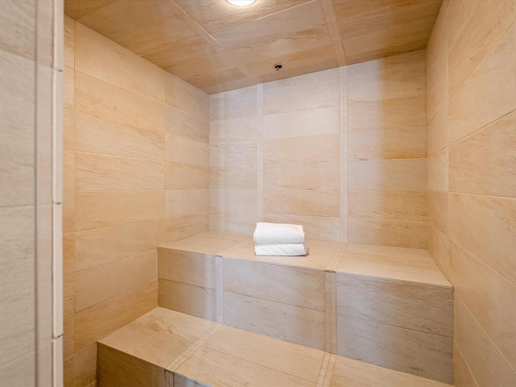 #428/430 – 4050 Whistler Way