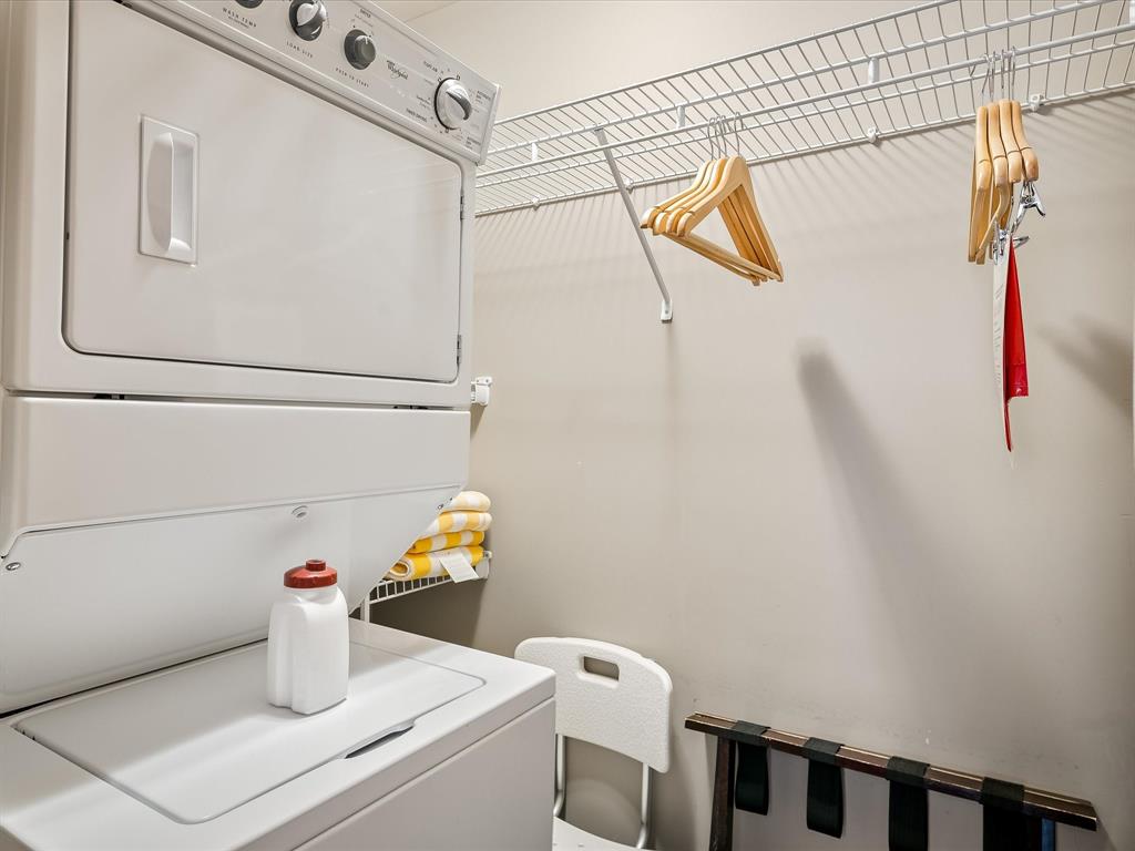 #114D – 2020 London Lane