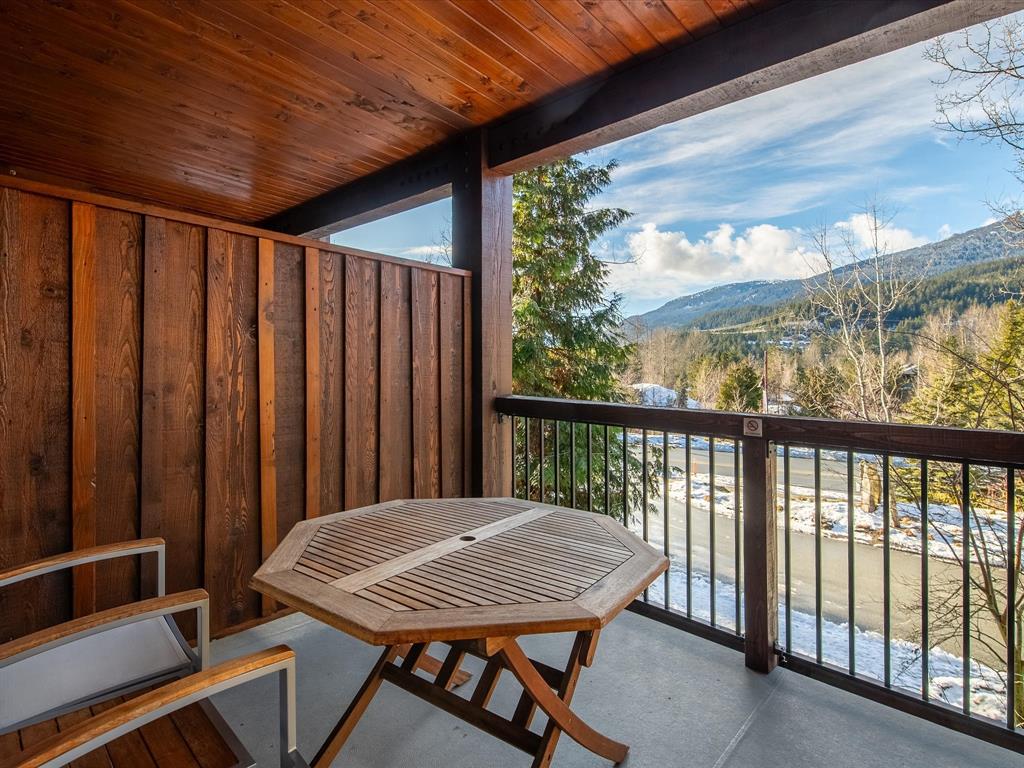 #114D – 2020 London Lane