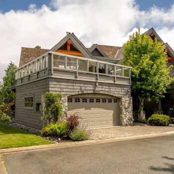 8398 Glen Abbey Lane