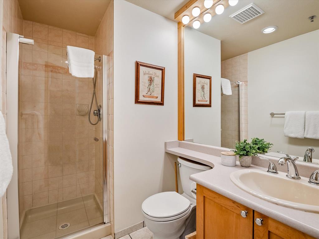 #229 – 4905 Spearhead Drive