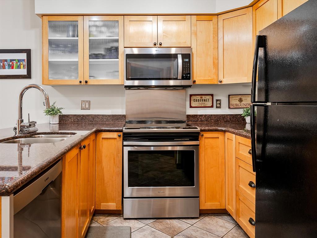 #229 – 4905 Spearhead Drive