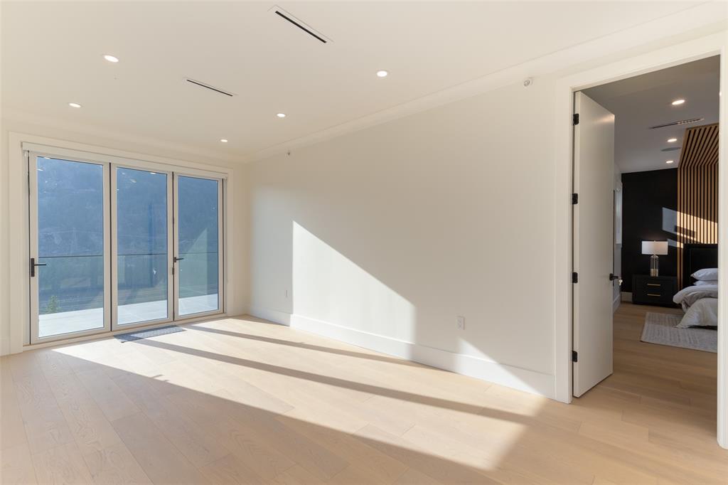 9361 Wedgemount Plateau Drive