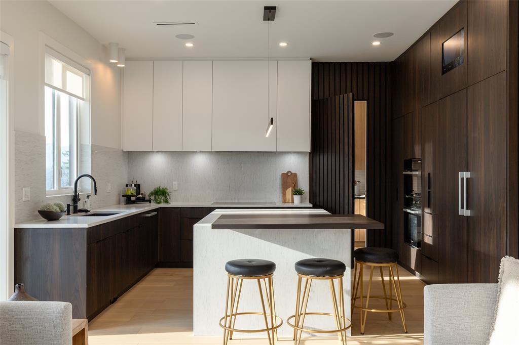 9361 Wedgemount Plateau Drive