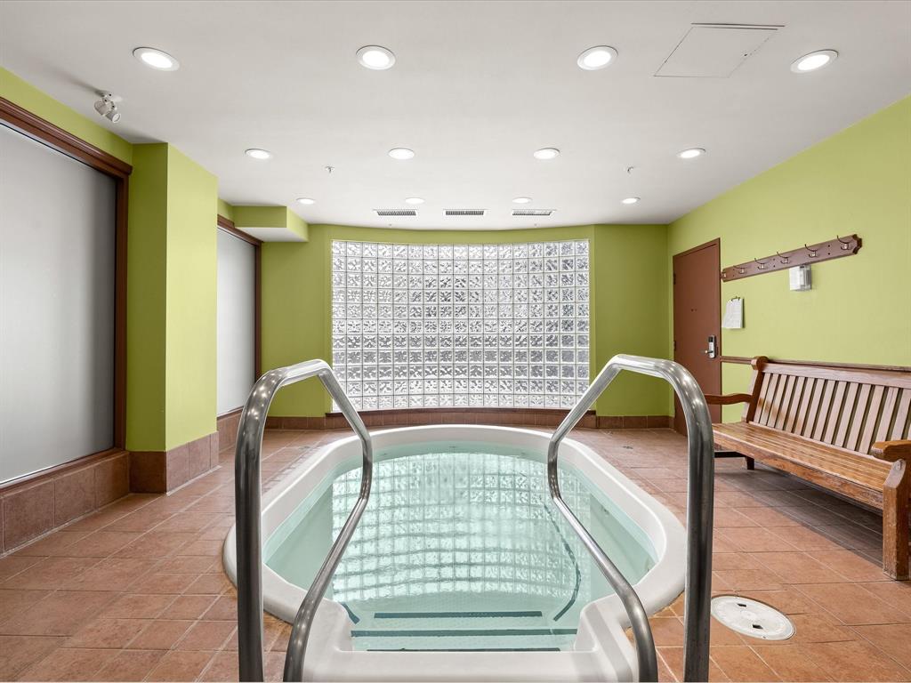 #215 – 4314 Main Street