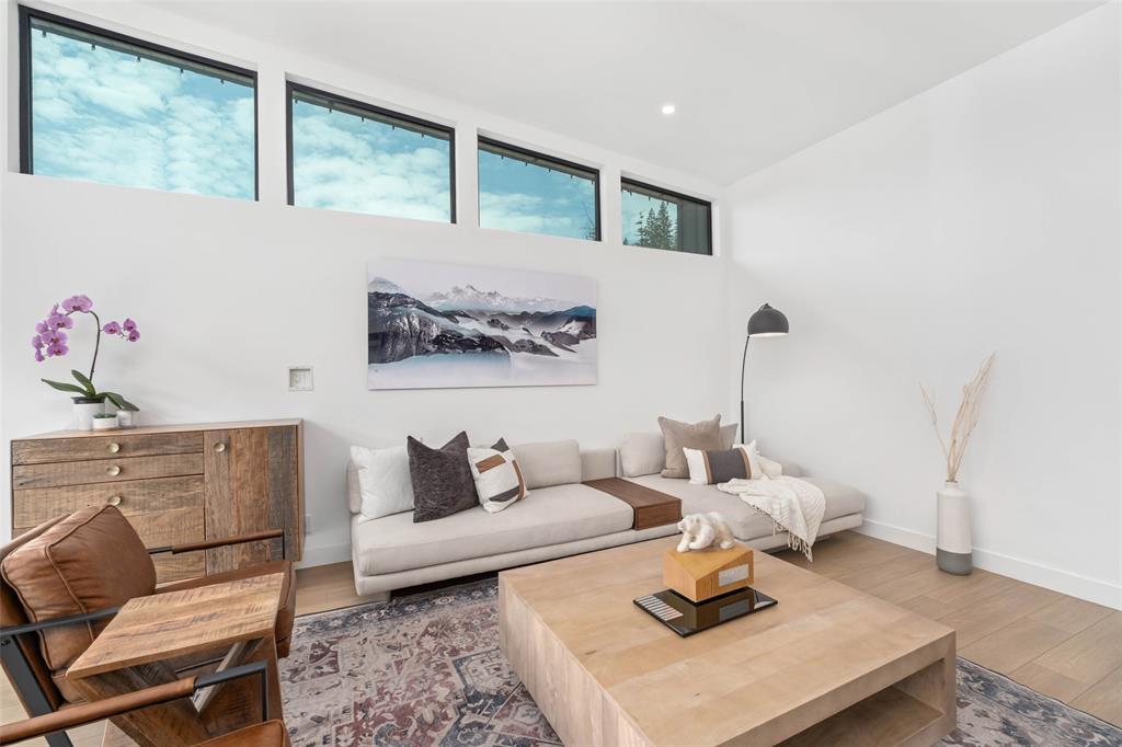 #36 – 4000 Sunstone Way