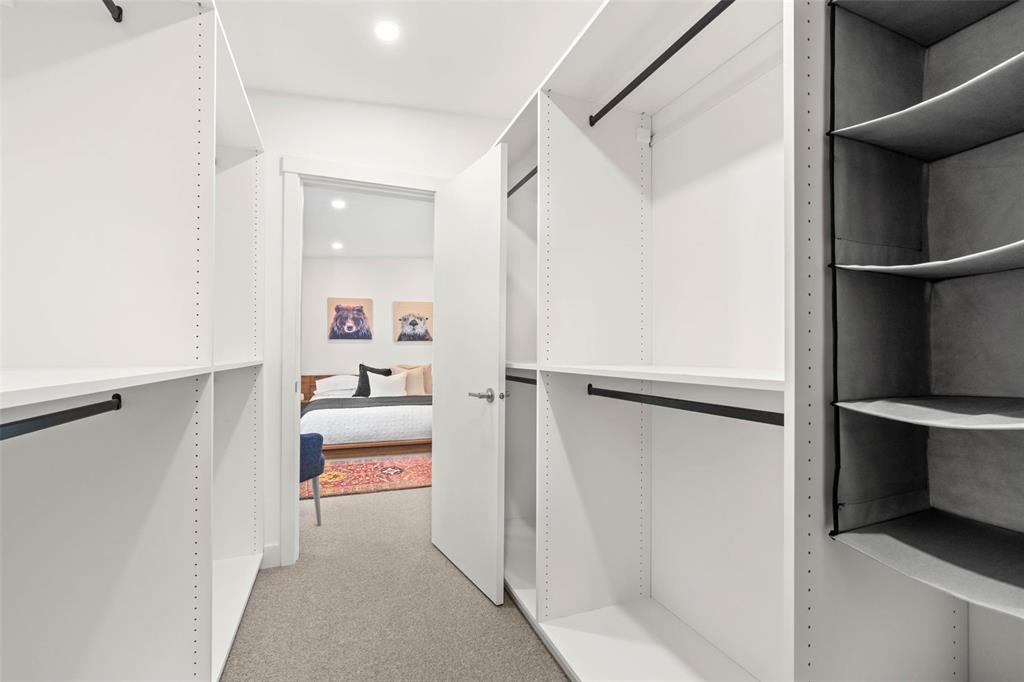 #36 – 4000 Sunstone Way