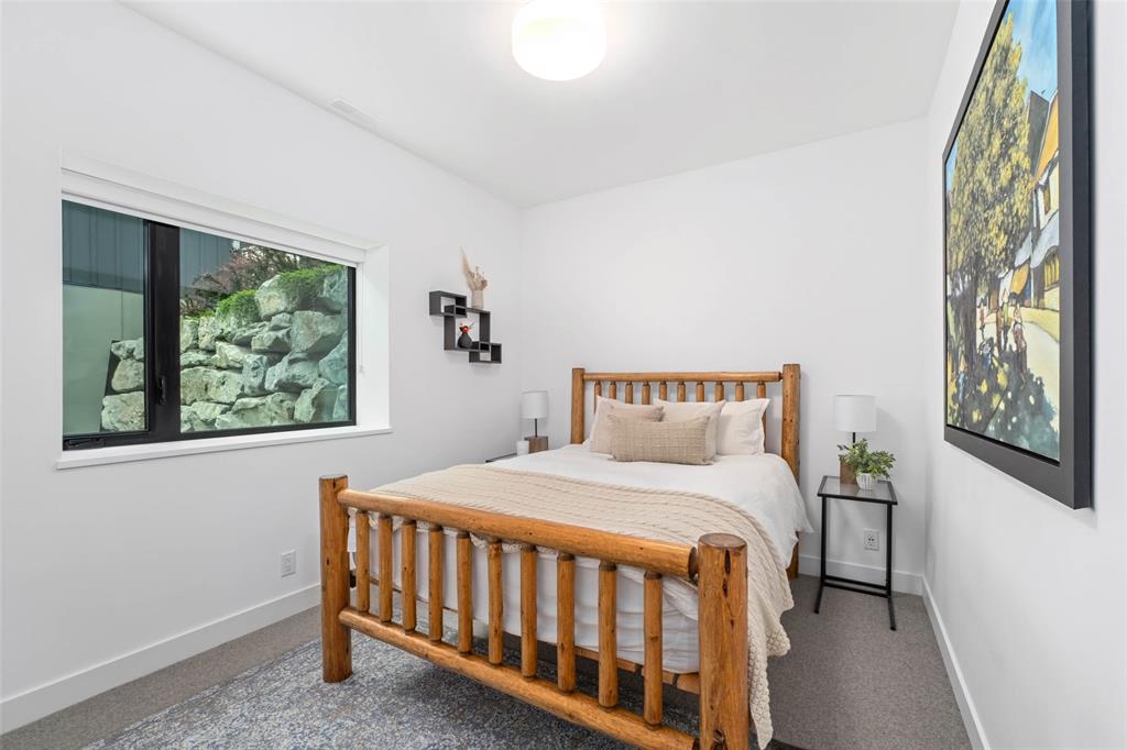 #36 – 4000 Sunstone Way