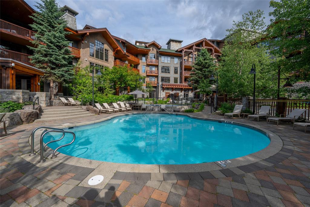 #524 – 2202 Gondola Way