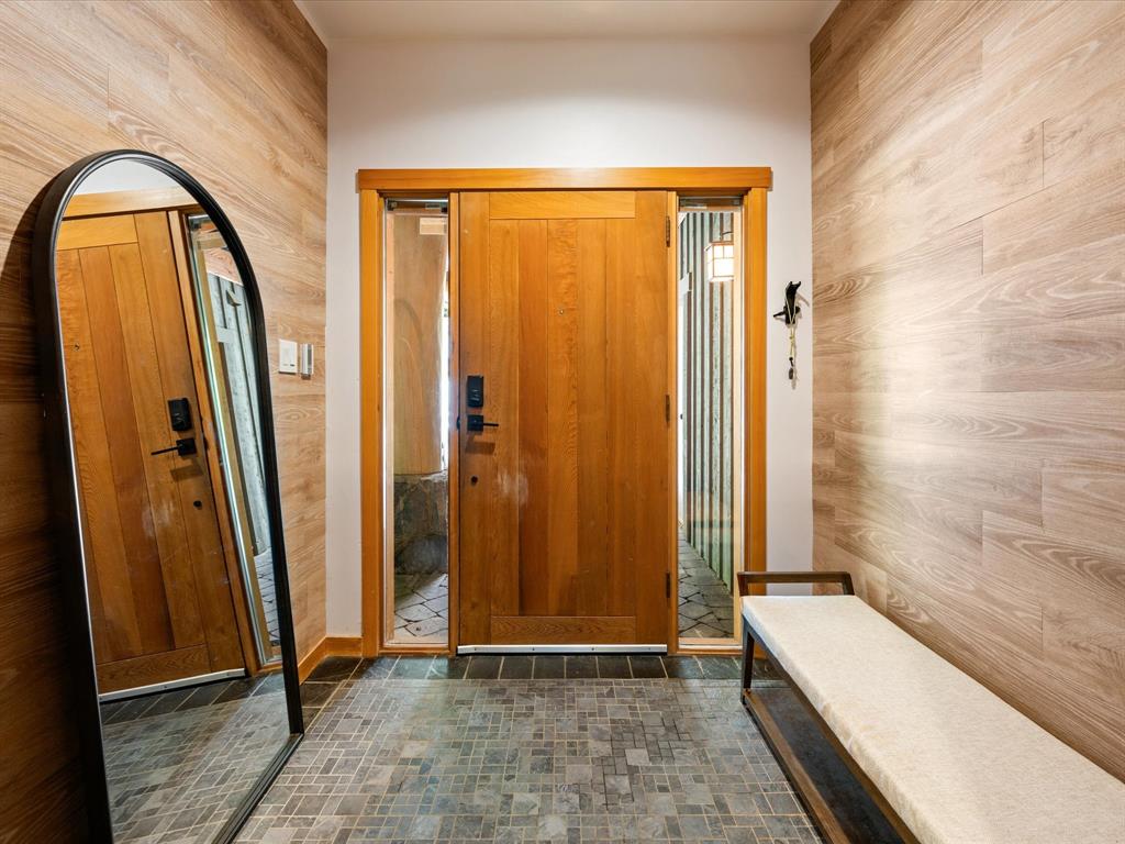 #6 – 2240 Nordic Drive