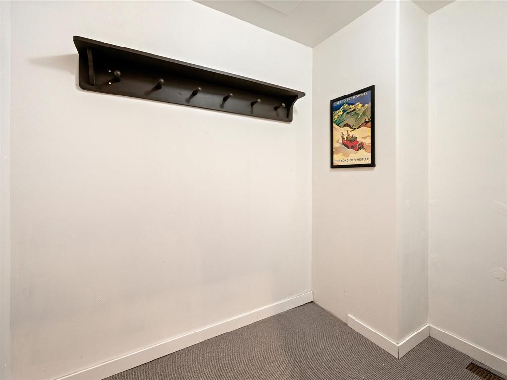 #6 – 2240 Nordic Drive